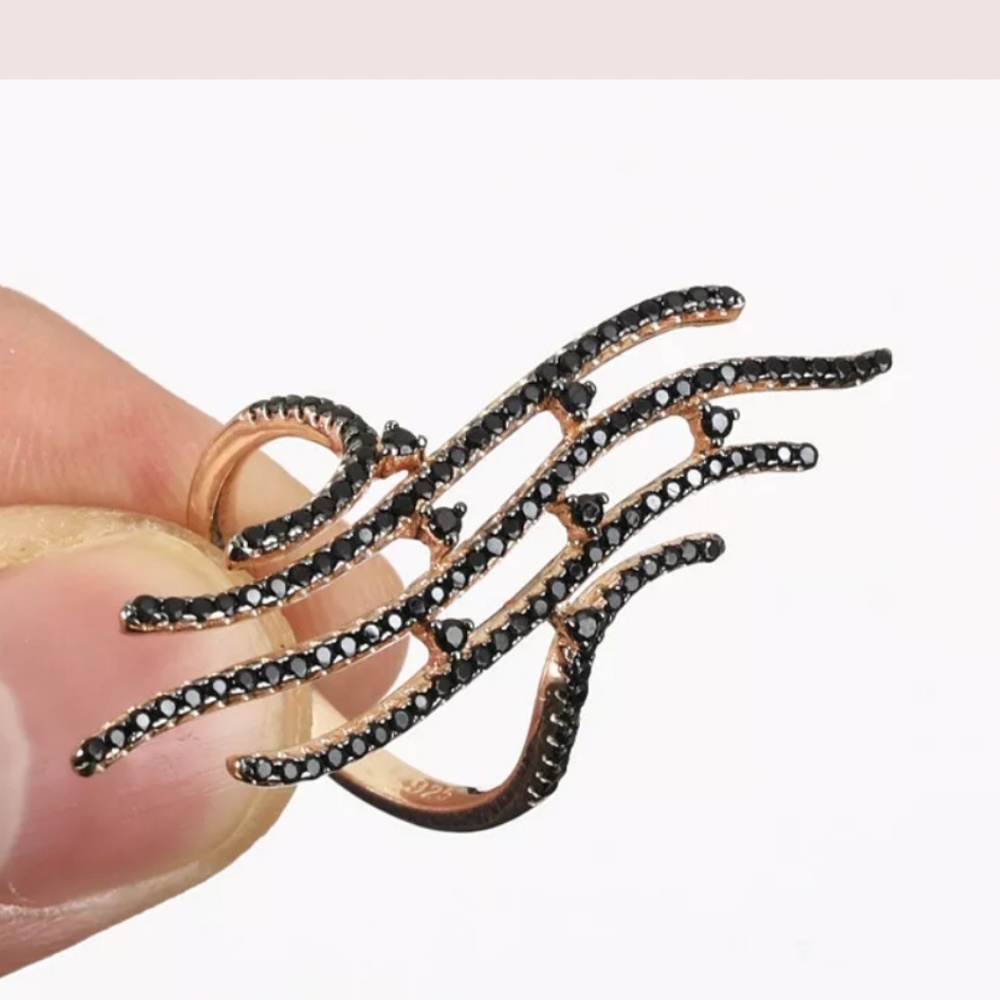 Black Onyx & gold music bar ring - Picture 2 of 3